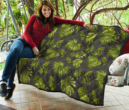 Dark Tropical Leaf Pattern Print Quilt