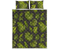 Dark Tropical Leaf Pattern Print Quilt Bed Set