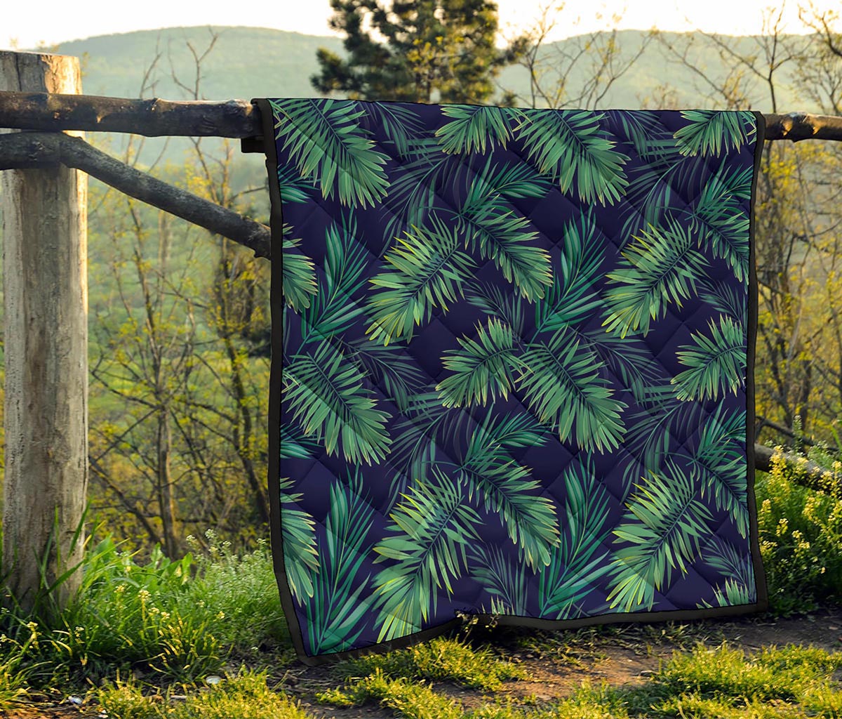 Dark Tropical Palm Leaf Pattern Print Quilt