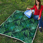 Dark Tropical Palm Leaves Pattern Print Quilt