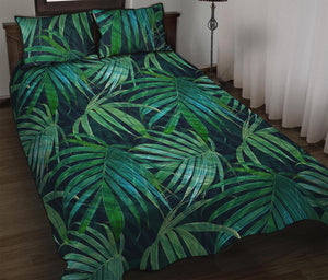 Dark Tropical Palm Leaves Pattern Print Quilt Bed Set