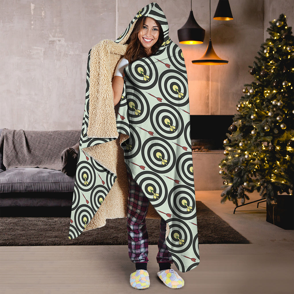 Dartboard Cartoon Pattern Print Hooded Blanket