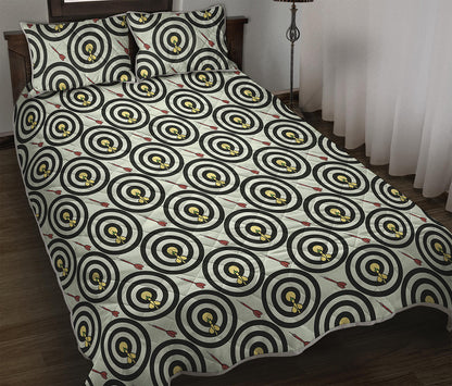 Dartboard Cartoon Pattern Print Quilt Bed Set
