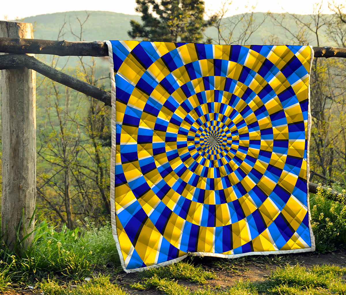 Dartboard Moving Optical Illusion Quilt