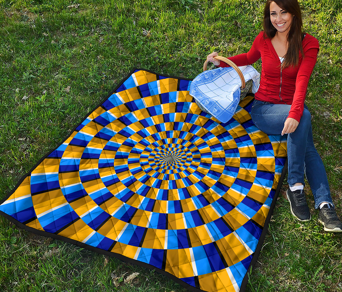 Dartboard Moving Optical Illusion Quilt