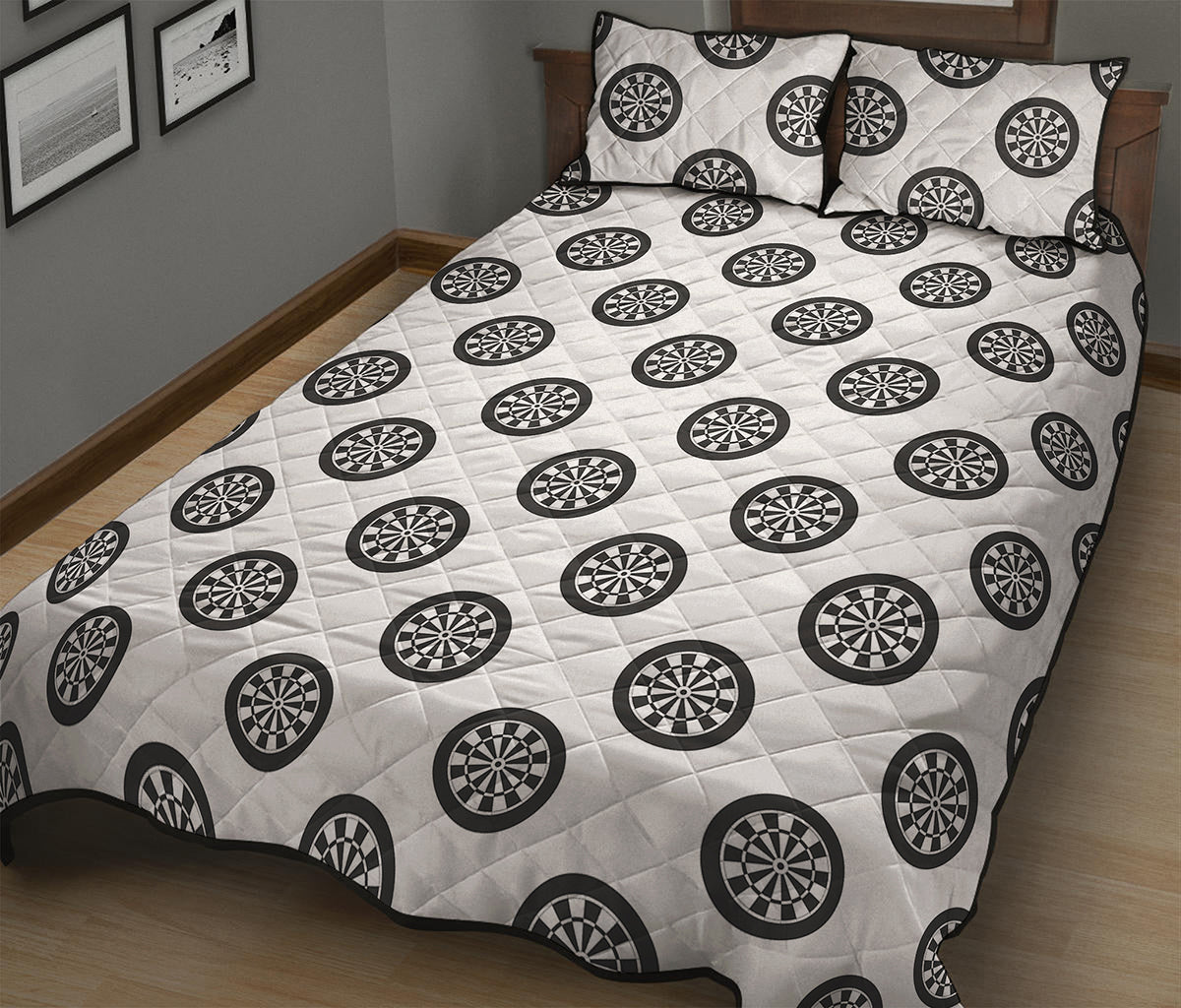 Dartboard Pattern Print Quilt Bed Set