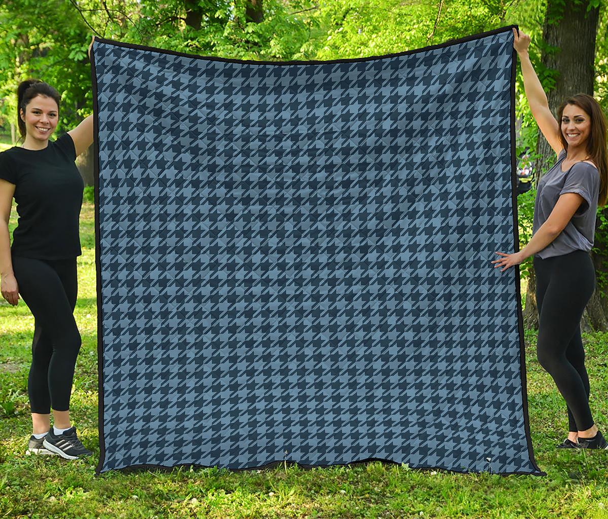 Deep Blue Houndstooth Pattern Print Quilt