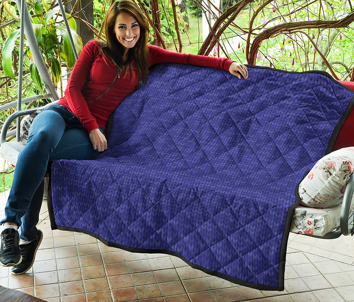 Deep Blue Knitted Pattern Print Quilt