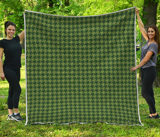 Deep Green Houndstooth Pattern Print Quilt