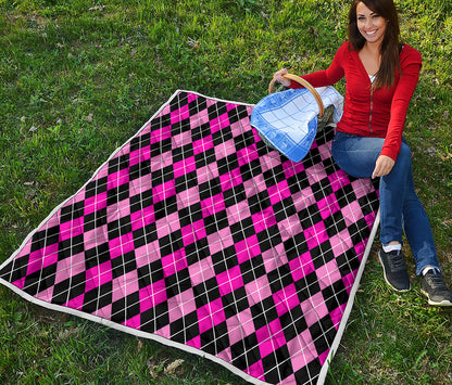 Deep Pink And Black Argyle Pattern Print Quilt