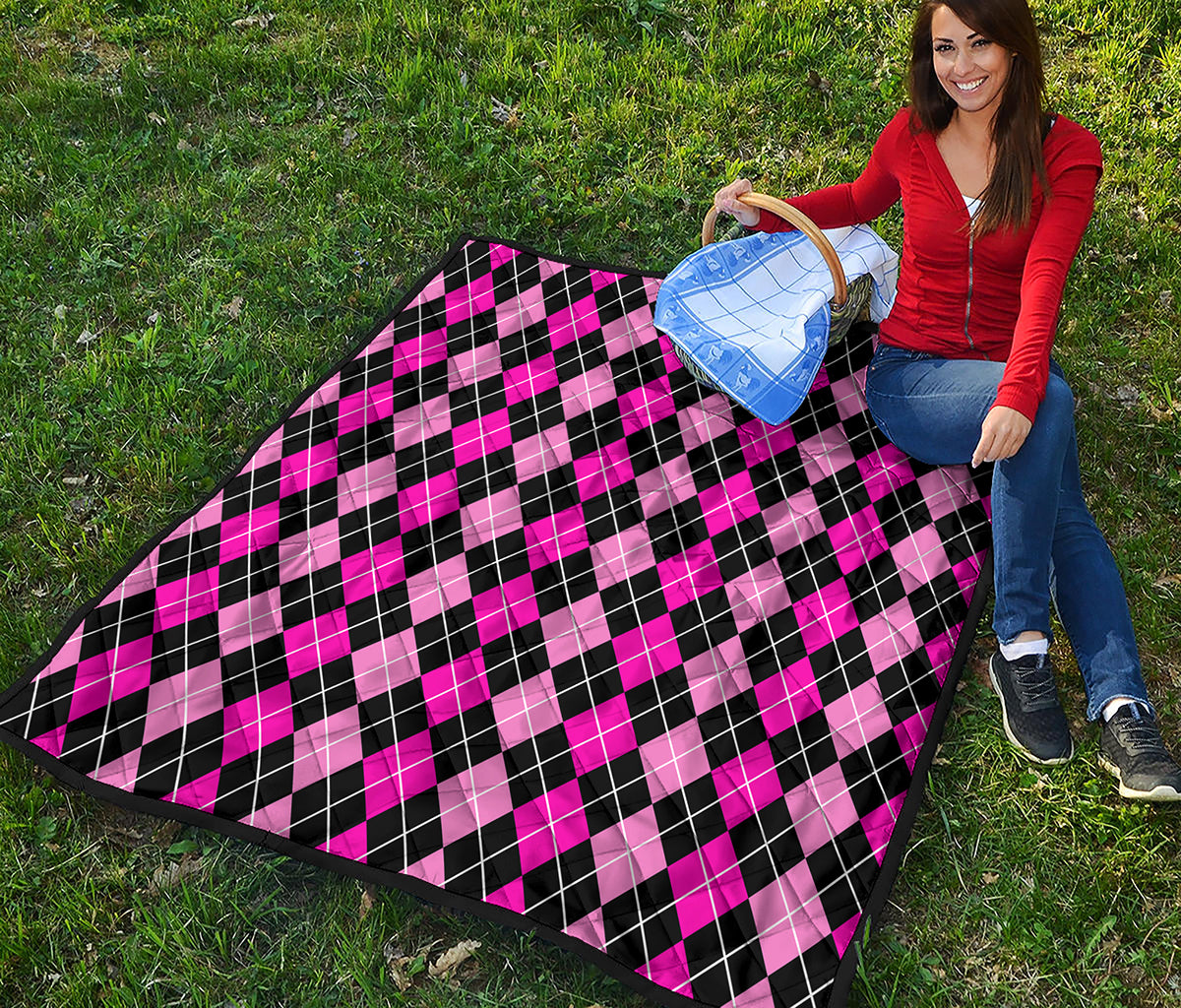 Deep Pink And Black Argyle Pattern Print Quilt