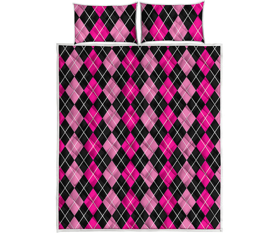 Deep Pink And Black Argyle Pattern Print Quilt Bed Set