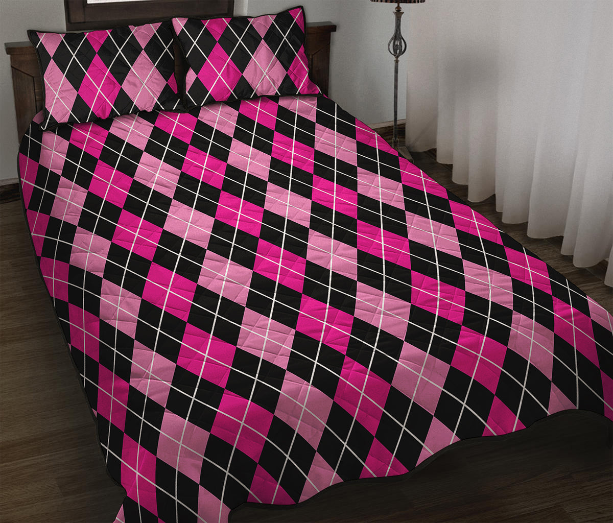 Deep Pink And Black Argyle Pattern Print Quilt Bed Set