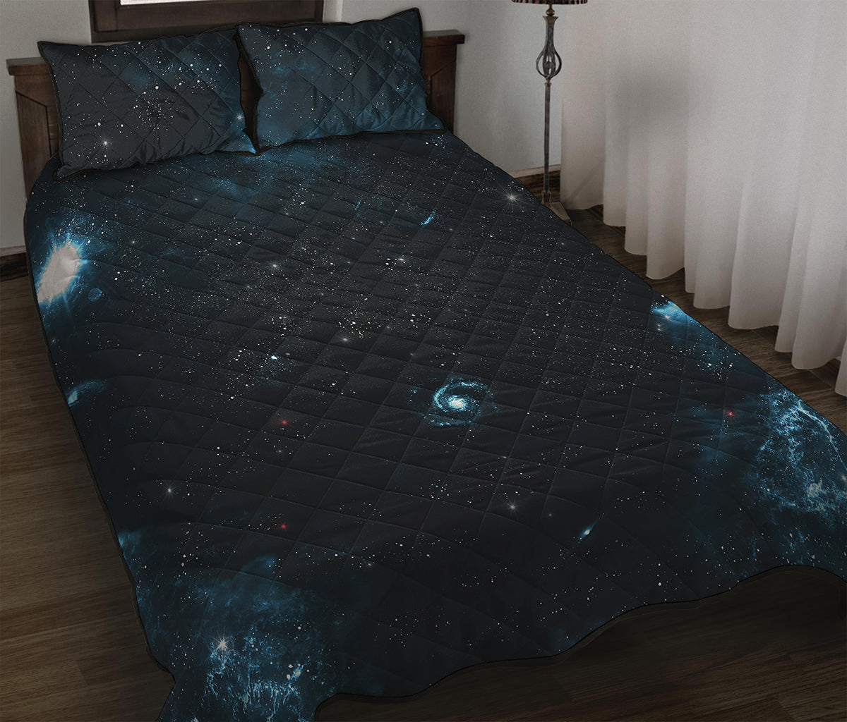 Deep Space Print Quilt Bed Set