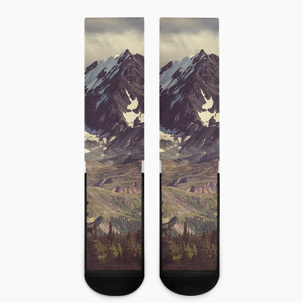 Denali Mountain Print Crew Socks