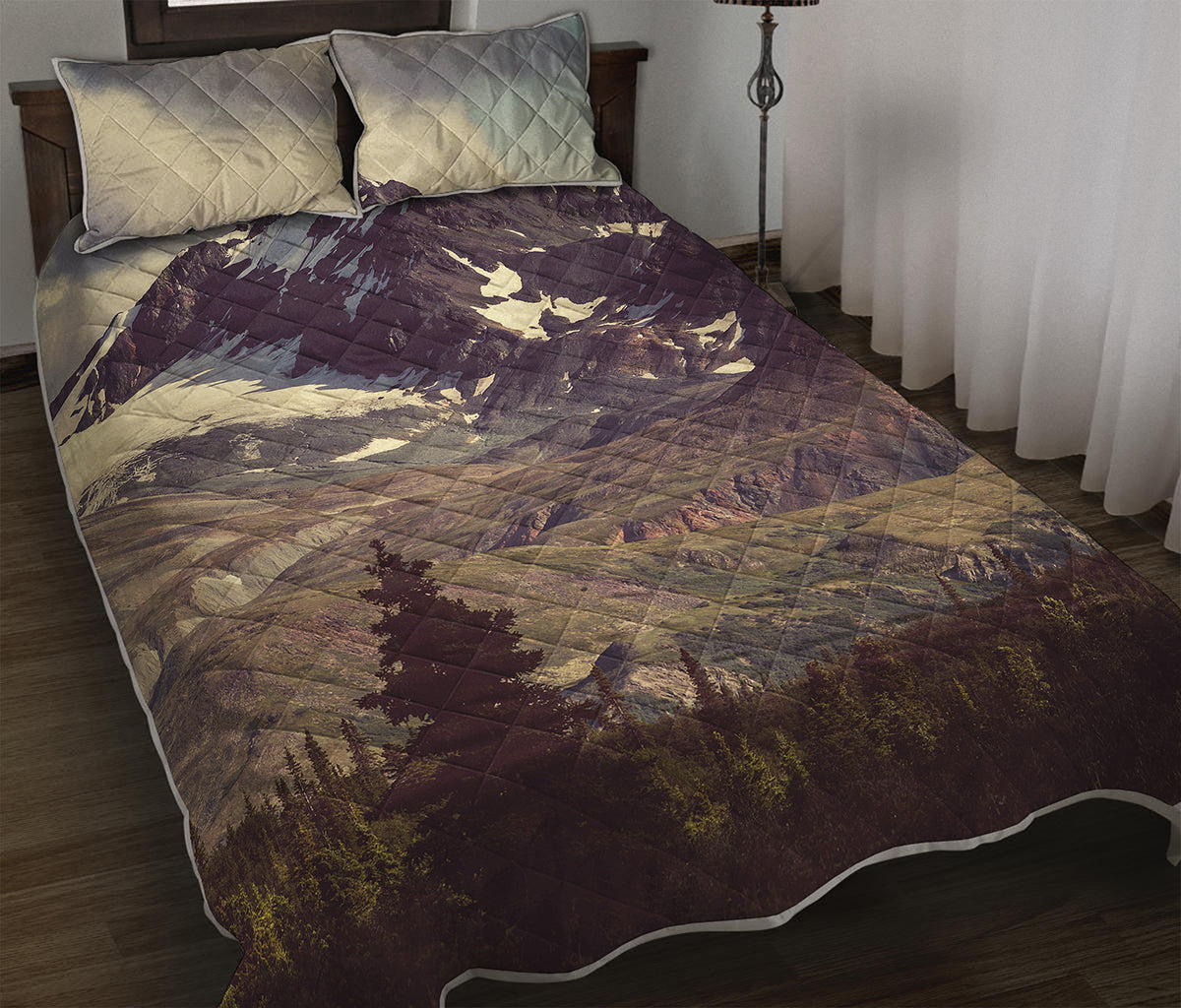 Denali Mountain Print Quilt Bed Set
