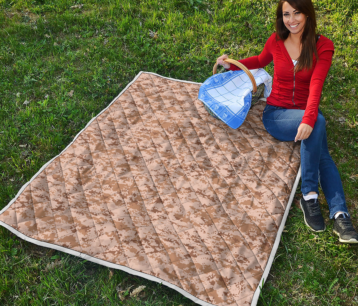 Desert Digital Camo Pattern Print Quilt