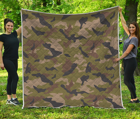 Desert Green Camouflage Print Quilt
