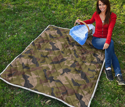 Desert Green Camouflage Print Quilt