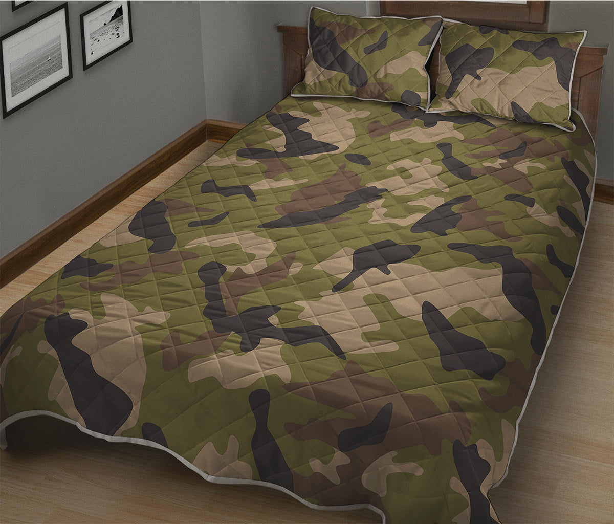 Desert Green Camouflage Print Quilt Bed Set