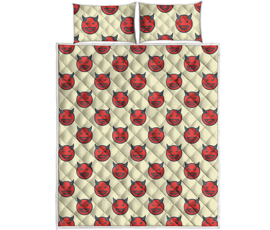 Devil Emoji Pattern Print Quilt Bed Set