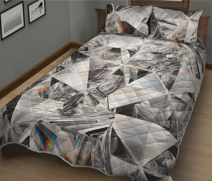 Diamond Artwork Print Quilt Bed Set