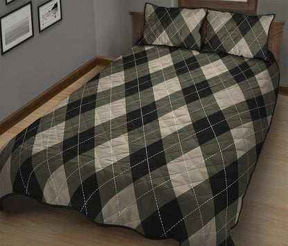 Diamond Shapes Argyle Pattern Print Quilt Bed Set