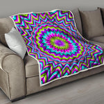 Dizzy Circle Moving Optical Illusion Quilt