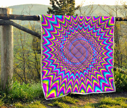Dizzy Spiral Moving Optical Illusion Quilt
