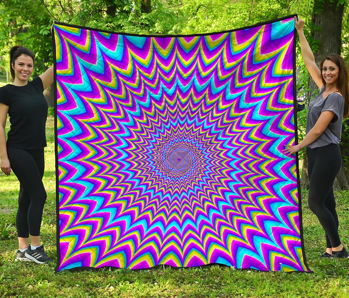 Dizzy Spiral Moving Optical Illusion Quilt