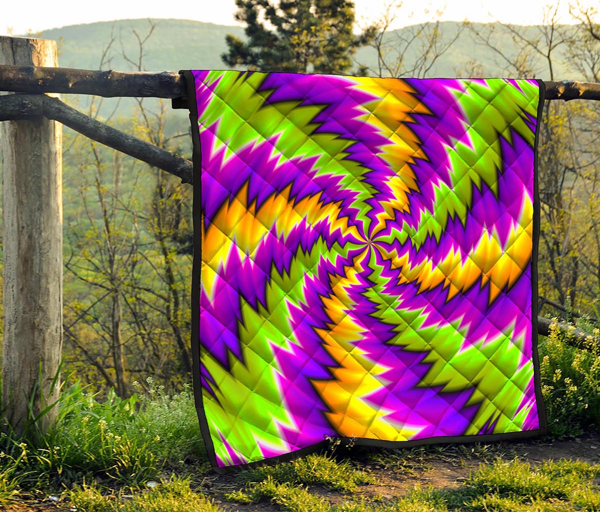Dizzy Vortex Moving Optical Illusion Quilt