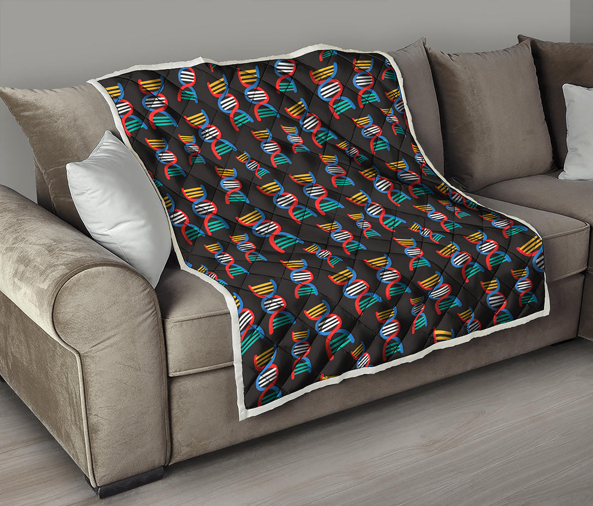 DNA Strands Pattern Print Quilt