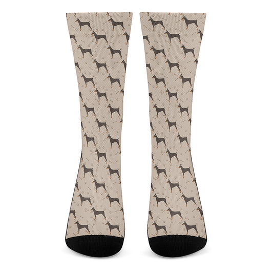 Doberman Pinscher Pattern Print Crew Socks