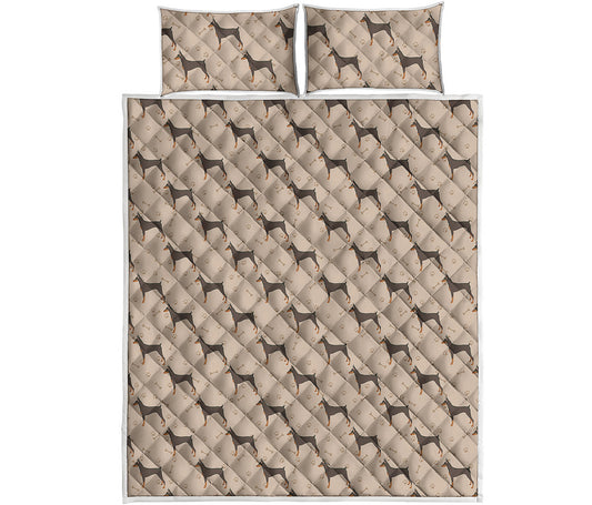 Doberman Pinscher Pattern Print Quilt Bed Set