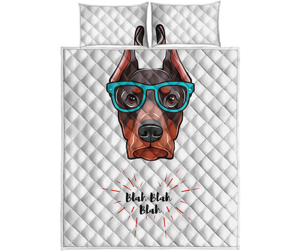 Dobermann With Glasses Print Quilt Bed Set