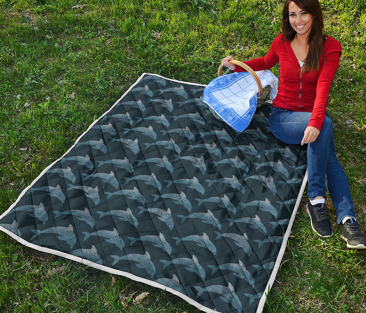 Dolphin Dot Pattern Print Quilt