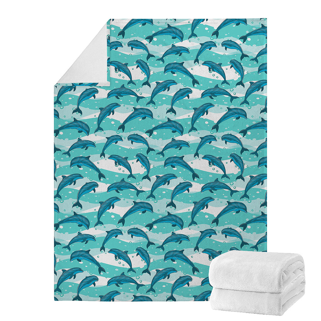 Dolphins In The Ocean Pattern Print Blanket