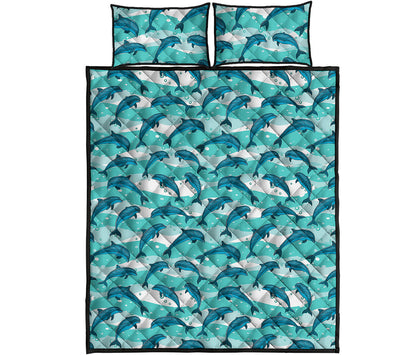 Dolphins In The Ocean Pattern Print Quilt Bed Set