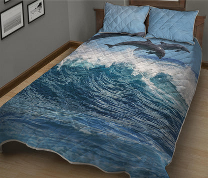 Dolphins Jumping Over Waves Print Quilt Bed Set