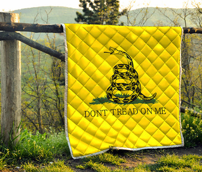Don't Tread On Me Gadsden Flag Print Quilt