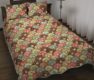 Donuts Pattern Print Quilt Bed Set