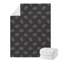 Doodle Crown Pattern Print Blanket