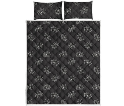 Doodle Crown Pattern Print Quilt Bed Set