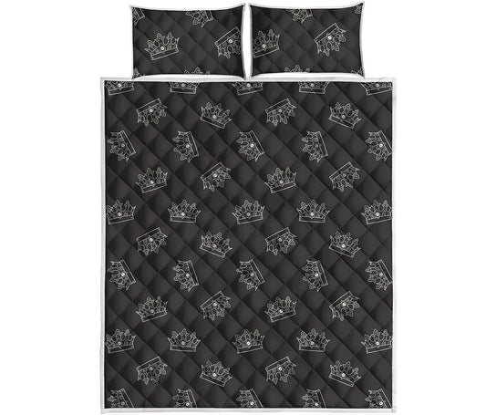 Doodle Crown Pattern Print Quilt Bed Set