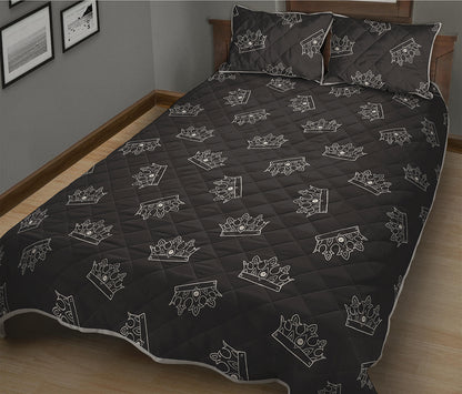 Doodle Crown Pattern Print Quilt Bed Set