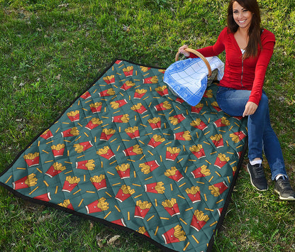 Doodle French Fries Pattern Print Quilt