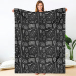 Doodle Lacrosse Pattern Print Blanket