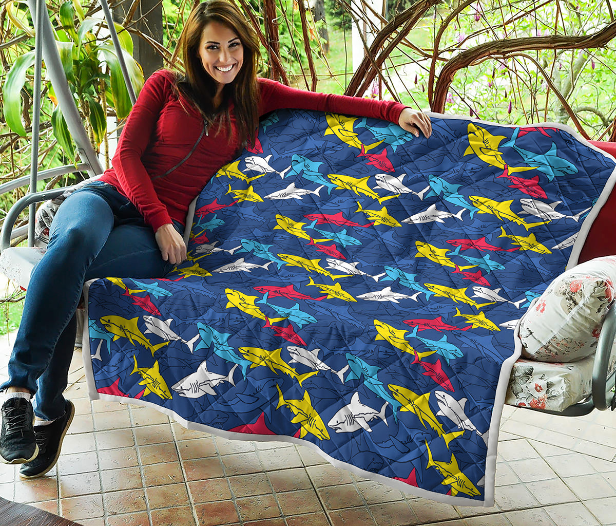 Doodle Shark Pattern Print Quilt