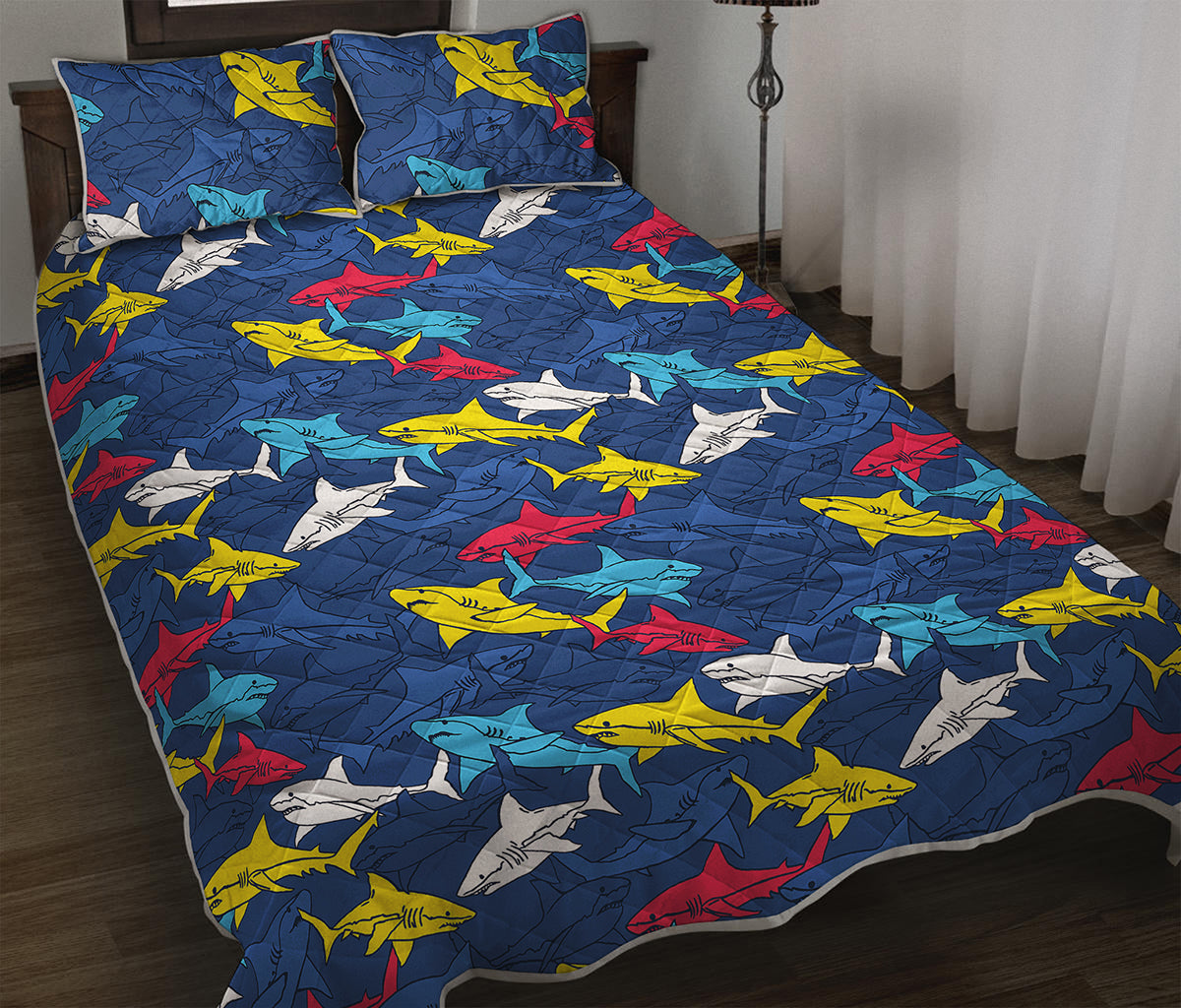 Doodle Shark Pattern Print Quilt Bed Set