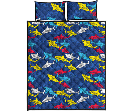 Doodle Shark Pattern Print Quilt Bed Set